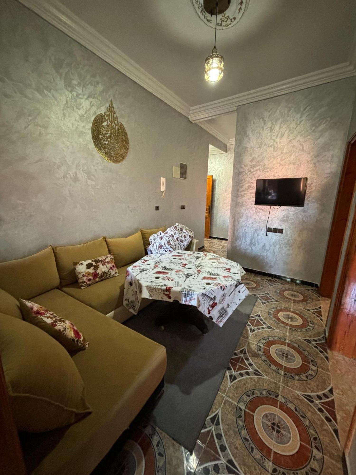 Residence Fadloullah Варзазат Екстериор снимка